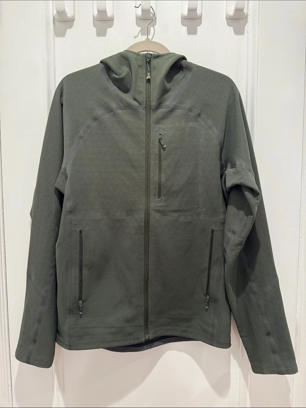 The North Face Men's Olive Green Lightweight Hooded Jacket